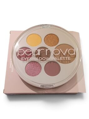 Pear Nova Pink, Gold & Mauve Eyeshadow Palette